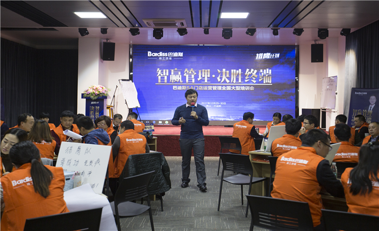 集成吊頂品牌加盟里的秘密，吊頂加盟全攻略，保證不會吃虧